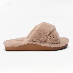 Olukai Hila Heu Women’s Cozy Slipper Sandals